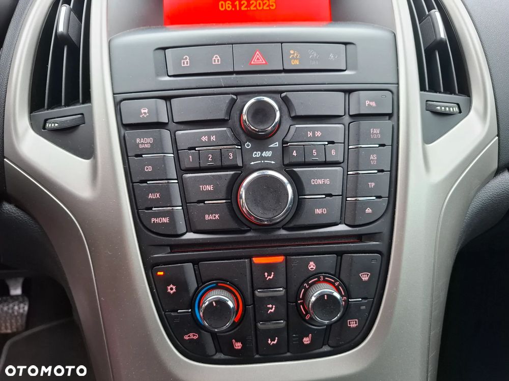 Opel Astra 1.4 Turbo Active - 24