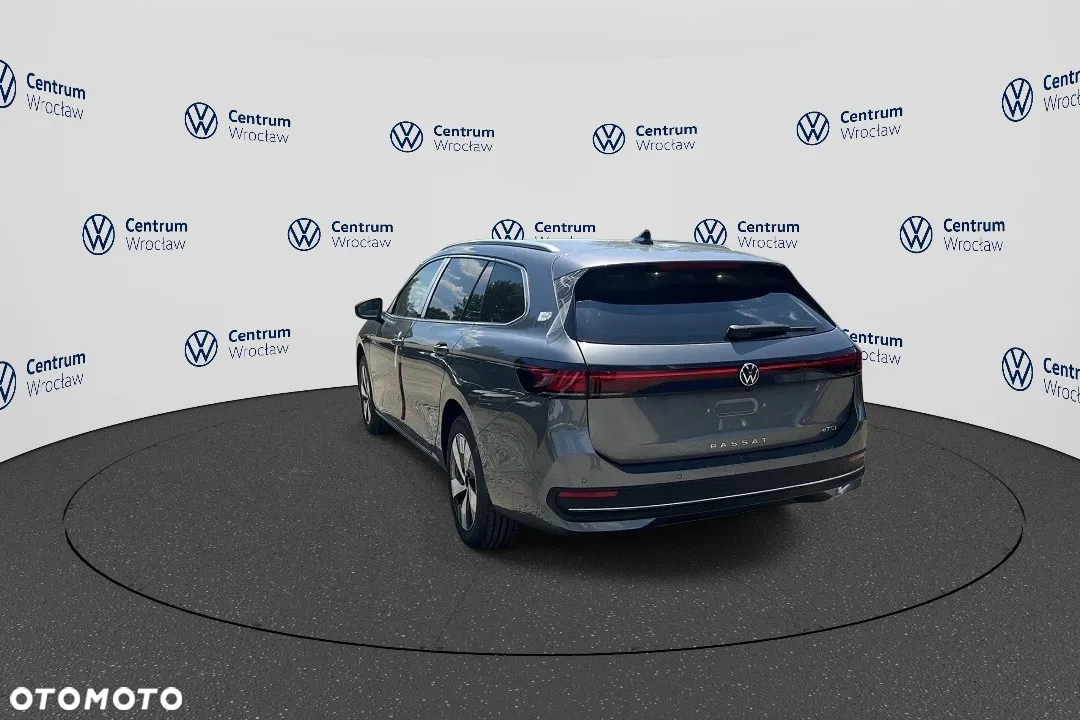 Volkswagen Passat 1.5 TSI ACT mHEV Business Plus DSG - 7