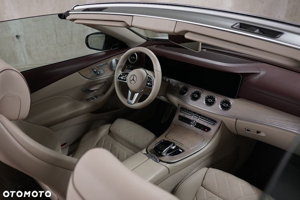 Mercedes-Benz Klasa E - 20