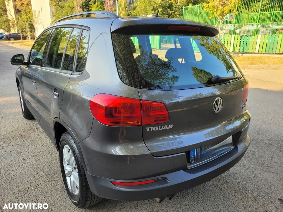 Volkswagen Tiguan - 5