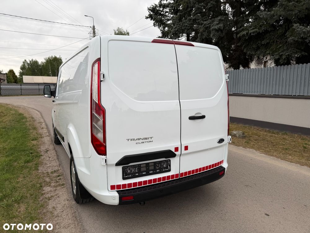 Ford Transit Custom - 9