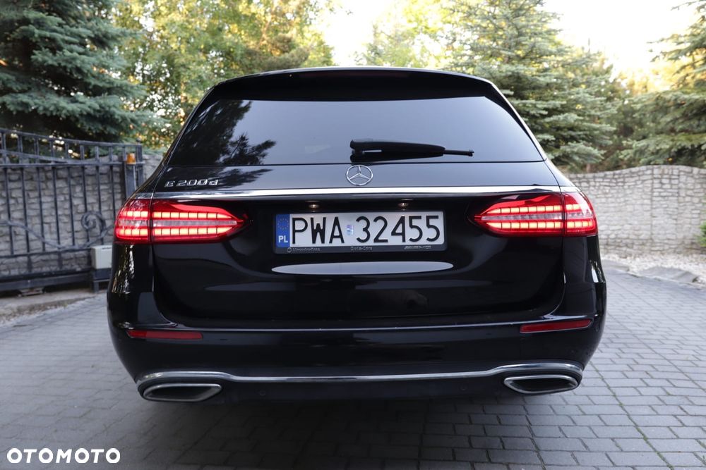 Mercedes-Benz Klasa E 200 d Avantgarde - 10