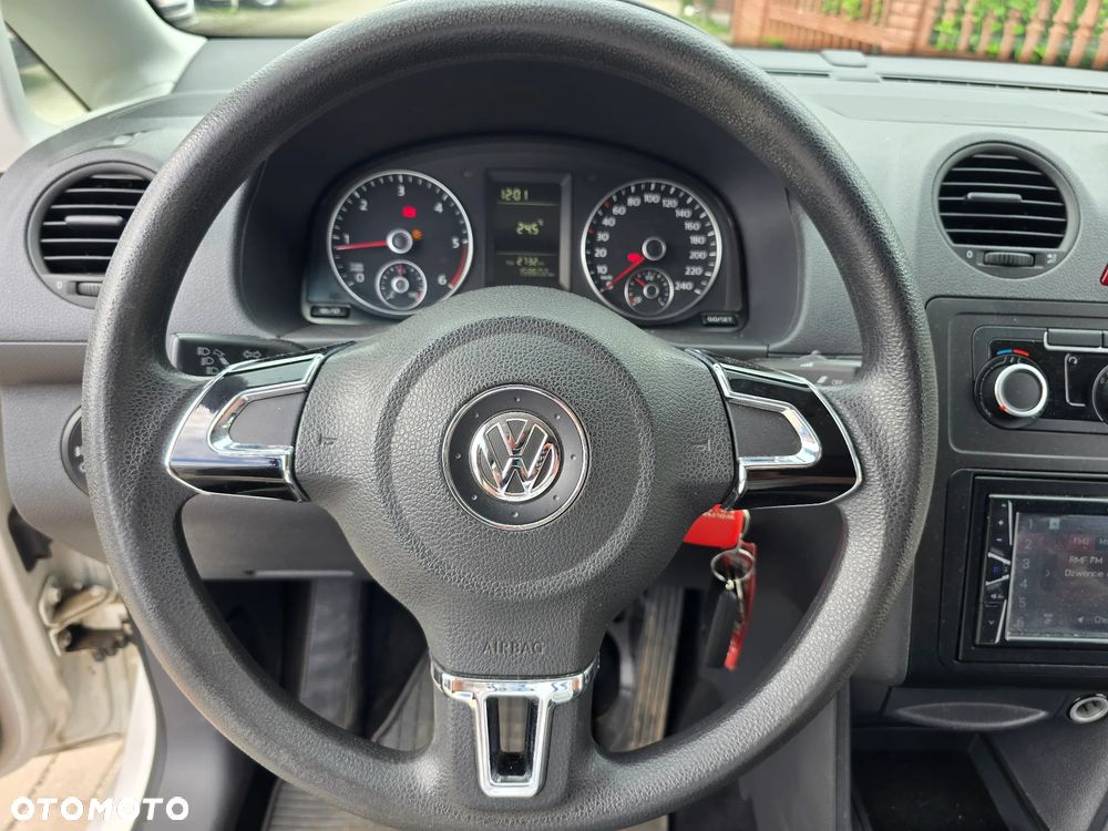 Volkswagen Caddy Maxi - 22