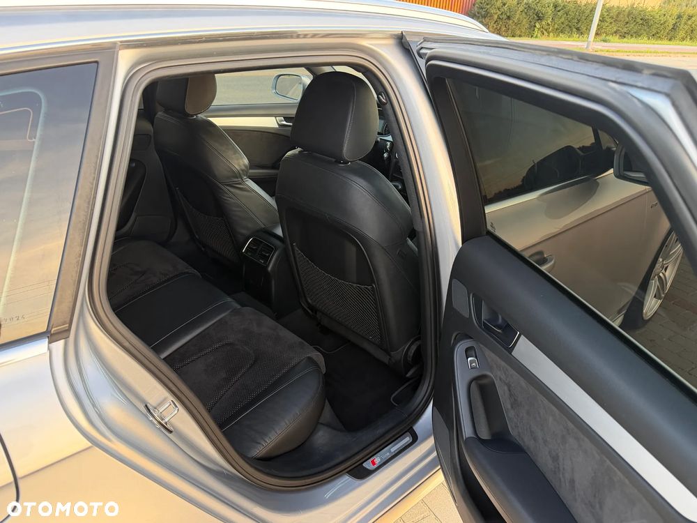 Audi A4 Avant 2.0 TDI Sport S tronic - 11