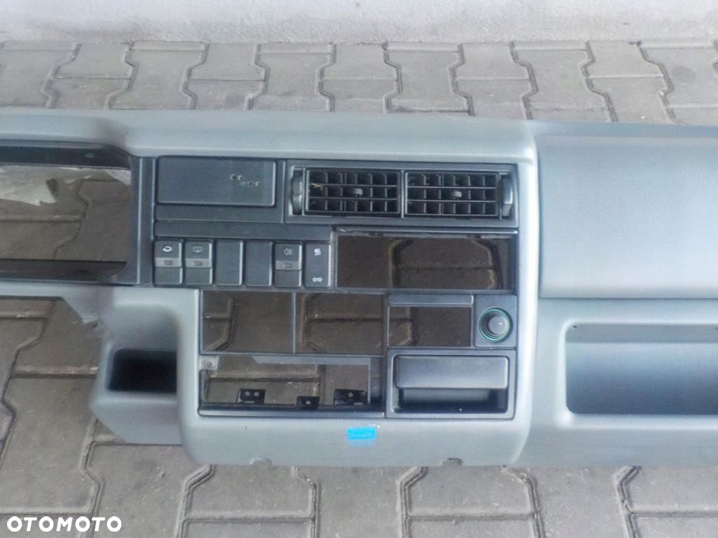VW T4 90-95 MULTIVAN DESKA KOKPIT MIĘKKA AIRBAG - 3