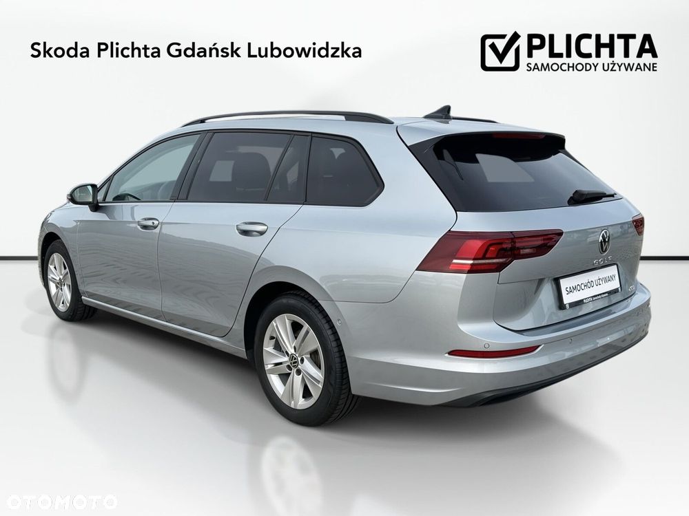 Volkswagen Golf Variant - 8