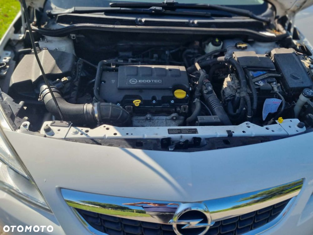 Opel Astra - 9
