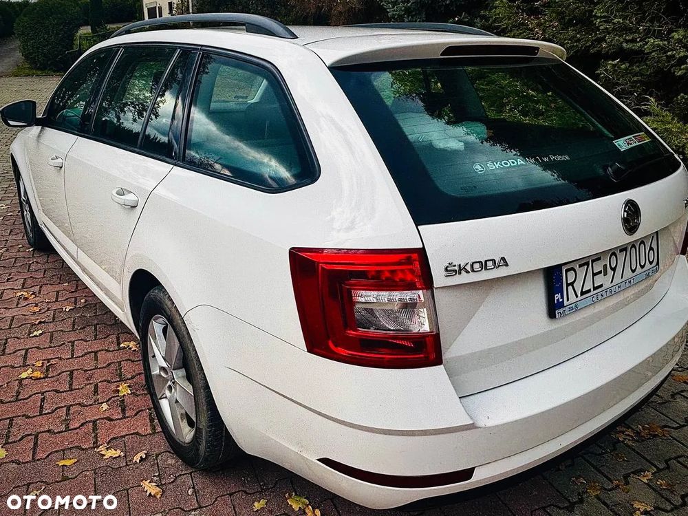 Skoda Octavia 2.0 TDI Ambition - 4