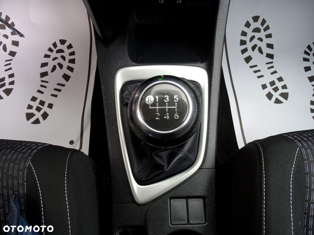 Toyota Auris 1.6 Executive - 21