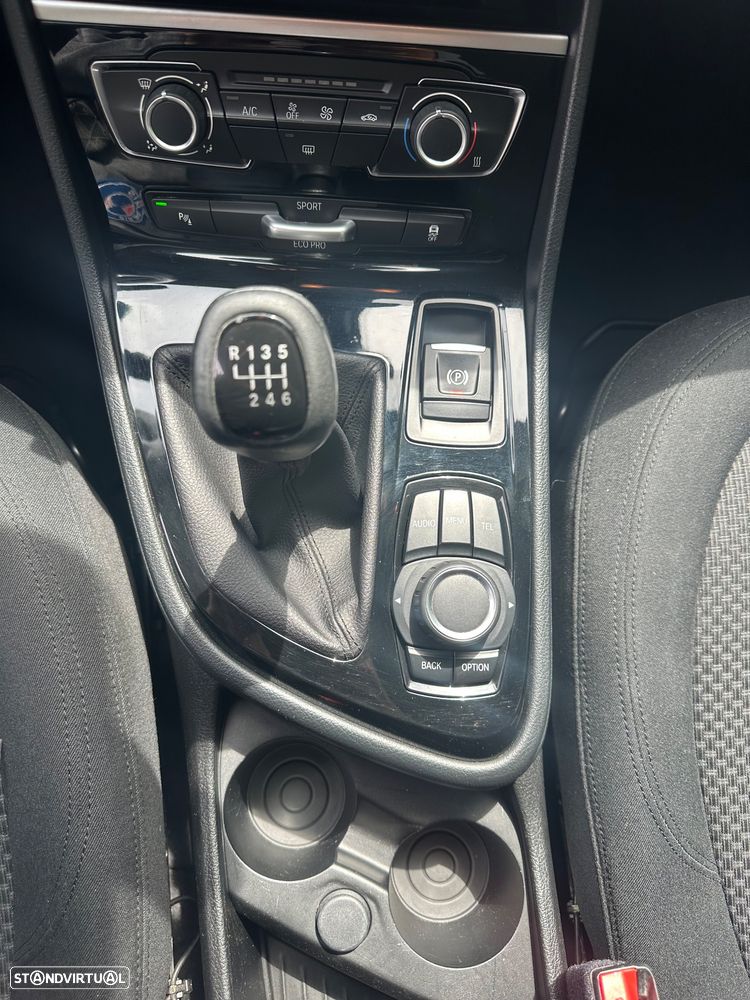 BMW 216 Active Tourer d Advantage - 12