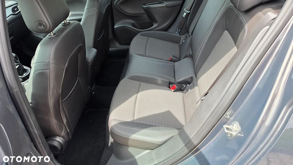 Opel Astra 1.4 Turbo Innovation - 12