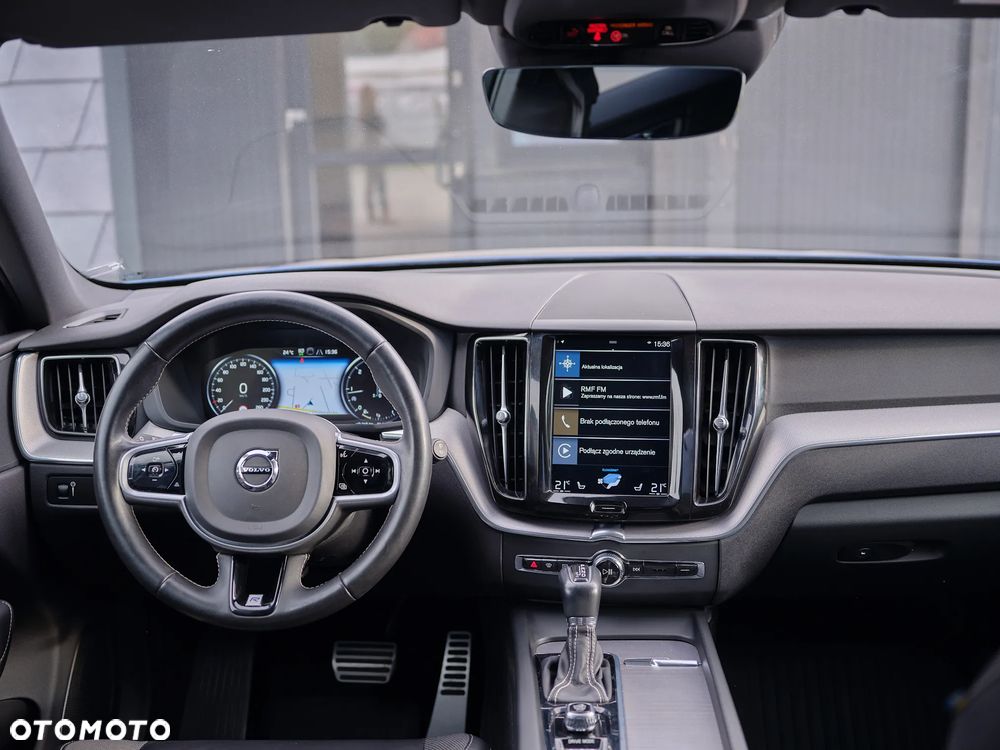 Volvo XC 60 D4 Geartronic RDesign - 12