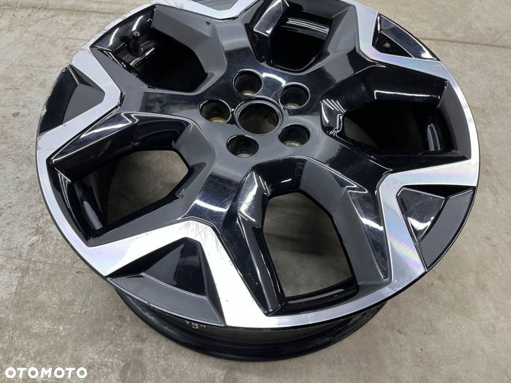 Felga Peugeot 3008 408 4008 5008 DS4 DS7 Opel Grandland 7jx19 ET38 5x108 pojedyncza sztuka 19 cali - 4