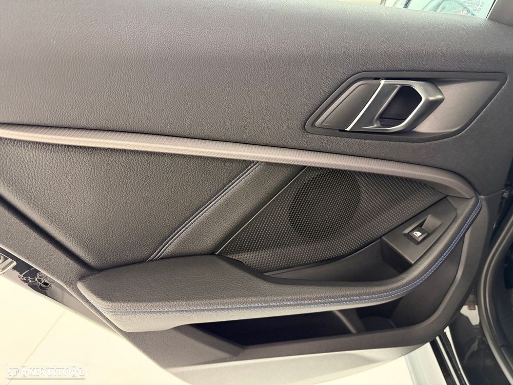 BMW 120 d Pack M Auto - 23