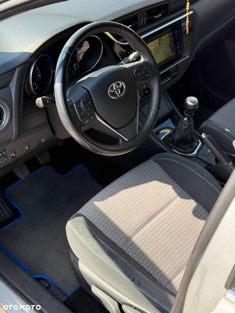 Toyota Auris 1.2 Turbo Executive - 7
