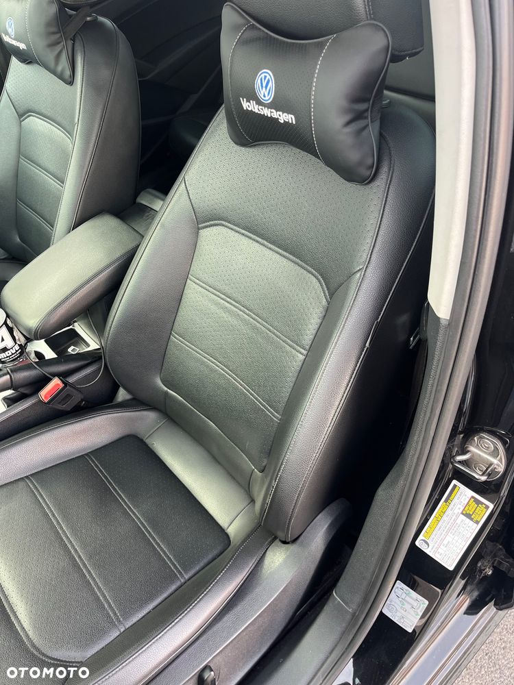 Volkswagen Passat - 9