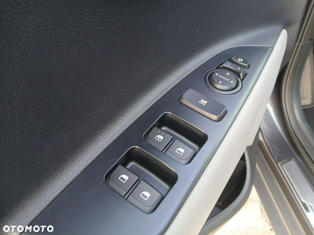Kia Stonic 1.4 L - 10