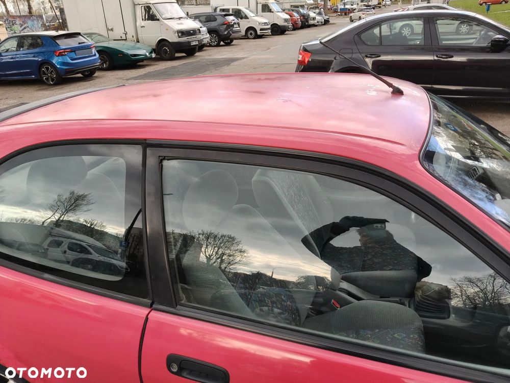 Toyota Corolla 1.4 - 5