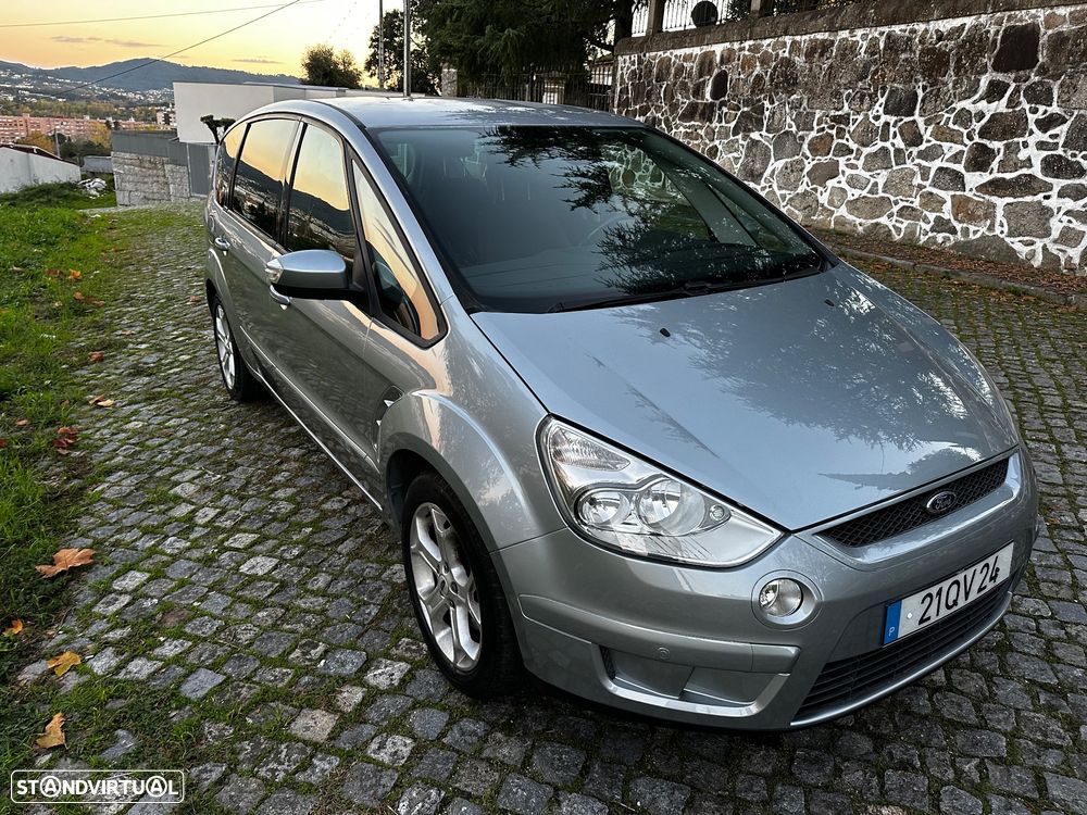 Ford S-Max 2.0 TDCi Titanium 7L - 8