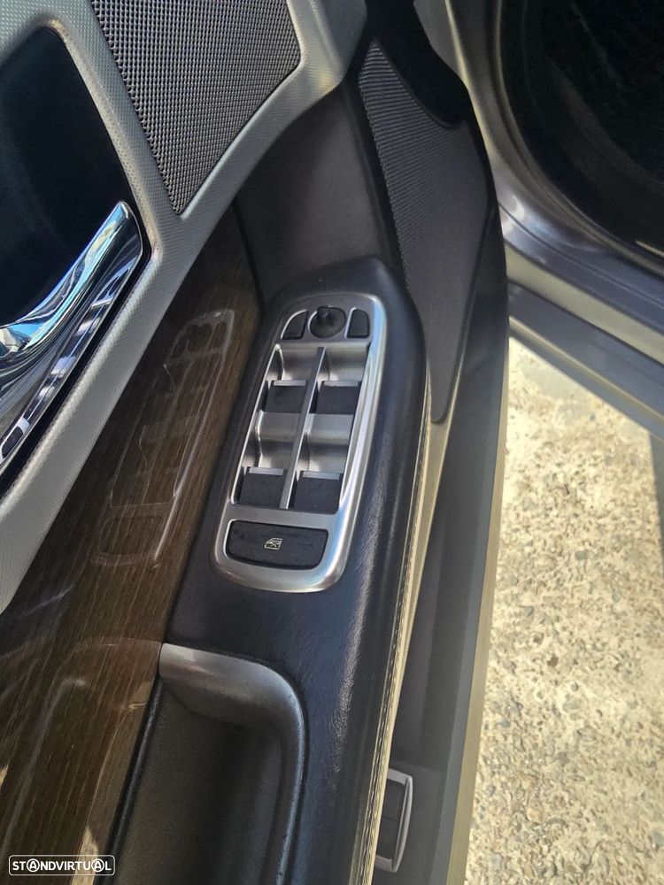 Jaguar XF Sportbrake 2.2 D Premium Luxury - 19