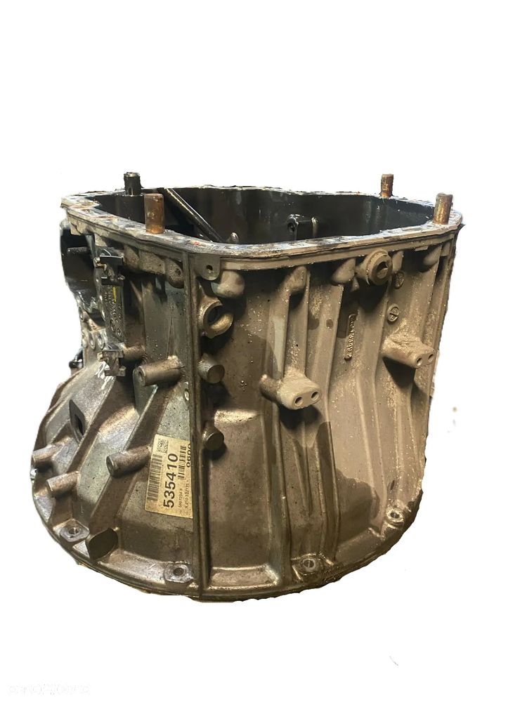 OBUDOWA SKRZYNI BIEGÓW G281-12 ACTROS - 2