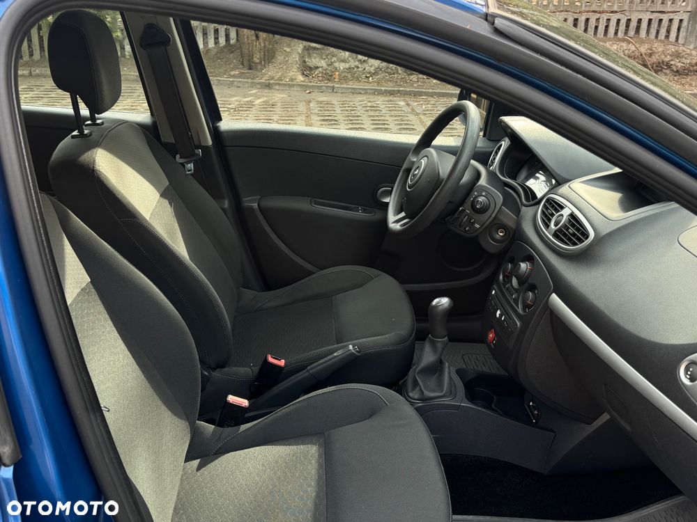 Renault Clio 1.2 TCE Expression - 11