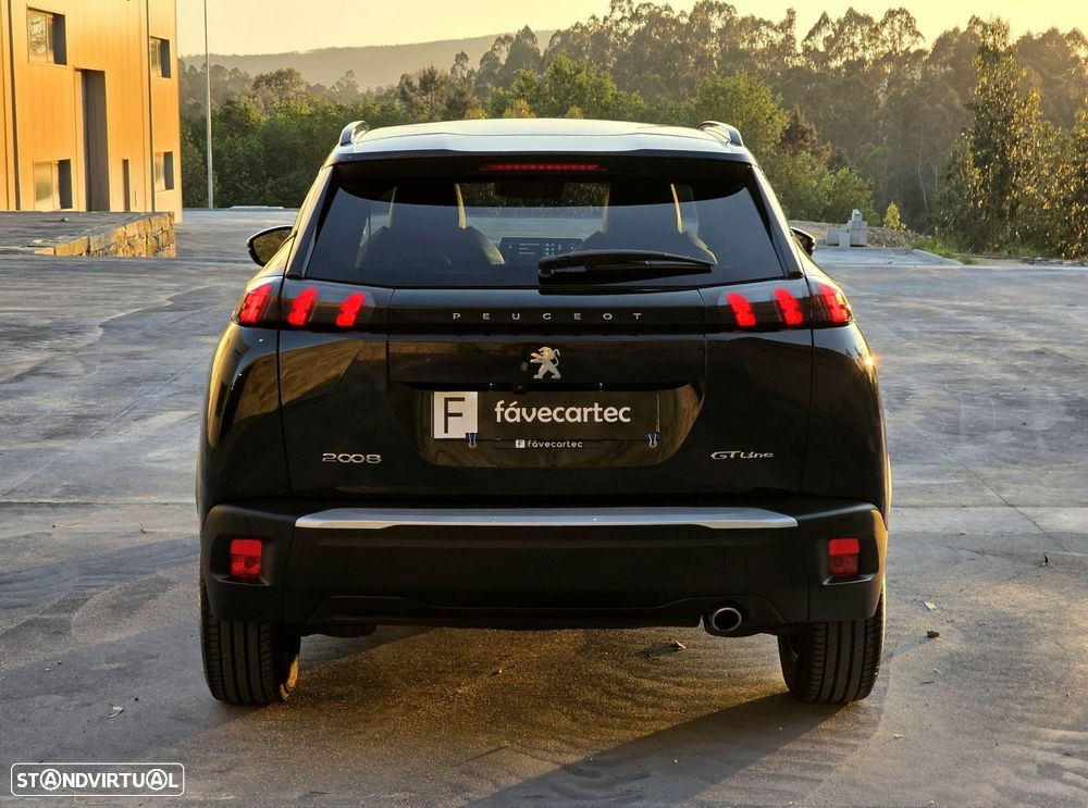 Peugeot 2008 1.2 PureTech GT - 13