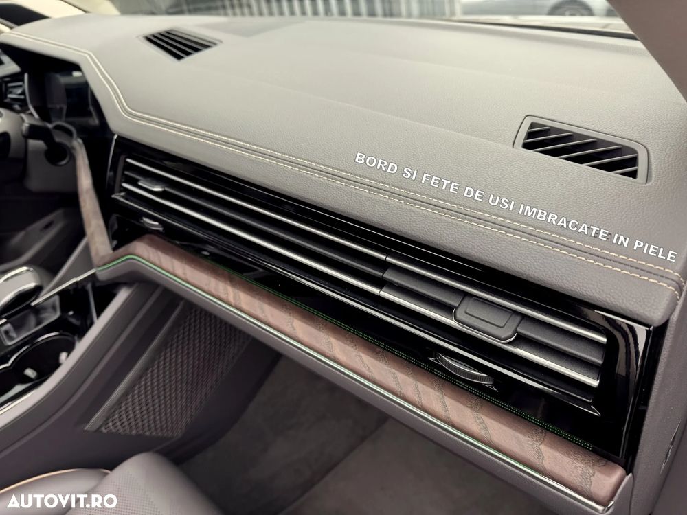 Volkswagen Touareg 3.0 V6 TDI 4Motion DPF Automatik Atmosphere - 32