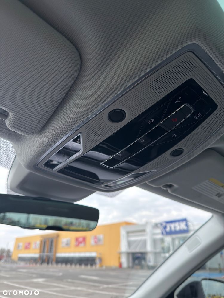 Audi S8 - 18