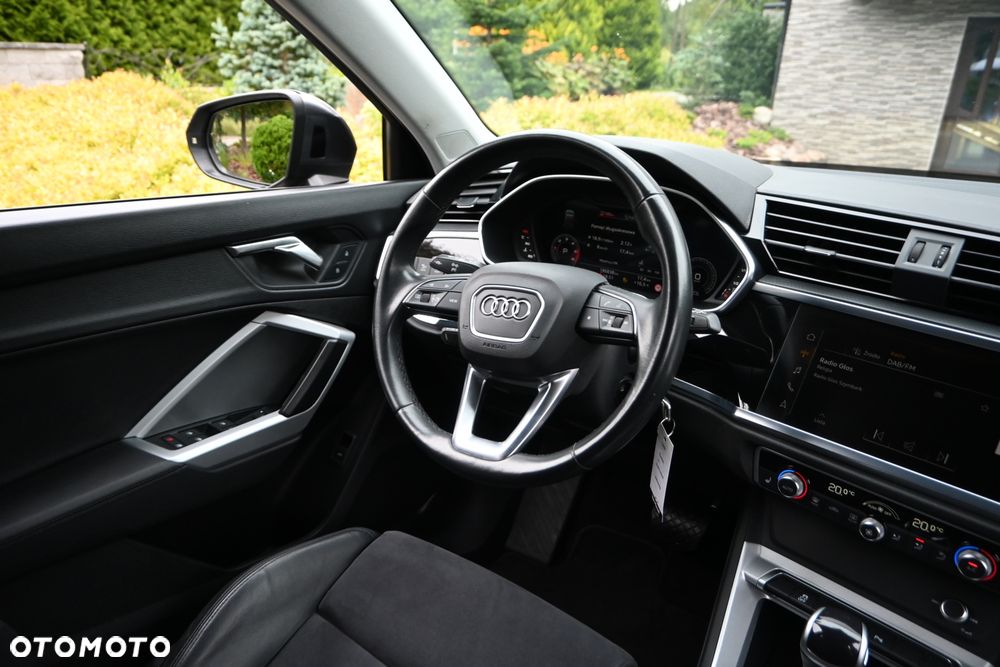 Audi Q3 35 TDI S tronic S line - 23
