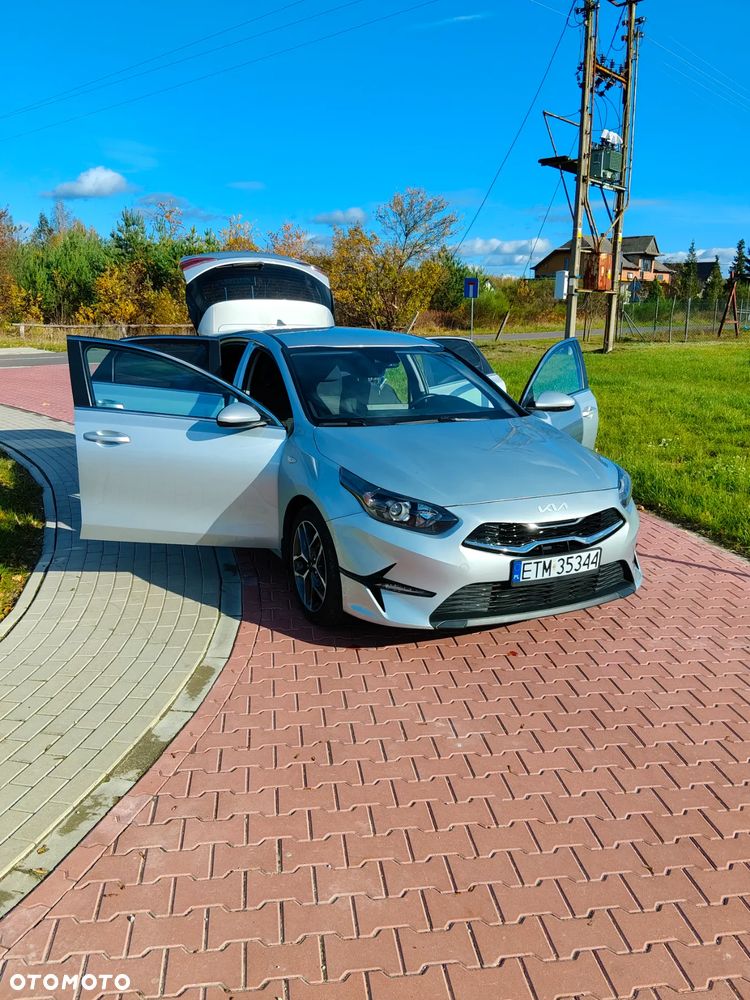 Kia Ceed 1.5 T-GDI M - 14
