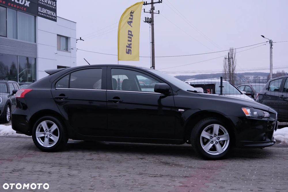 Mitsubishi Lancer - 4