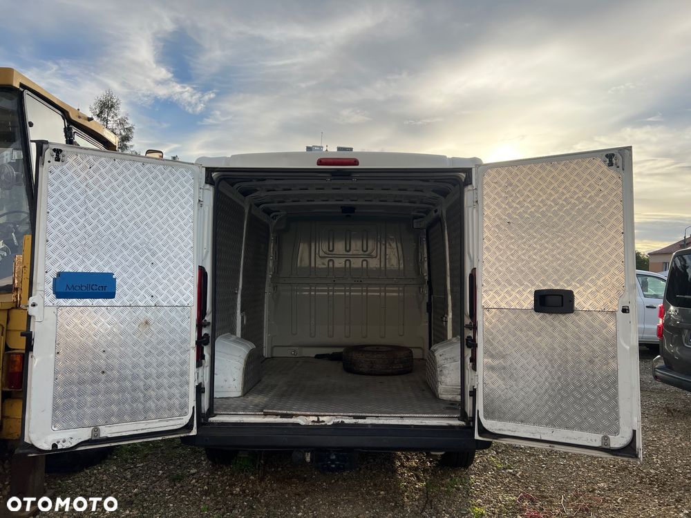 Peugeot BOXER 435 L1H1 - 13