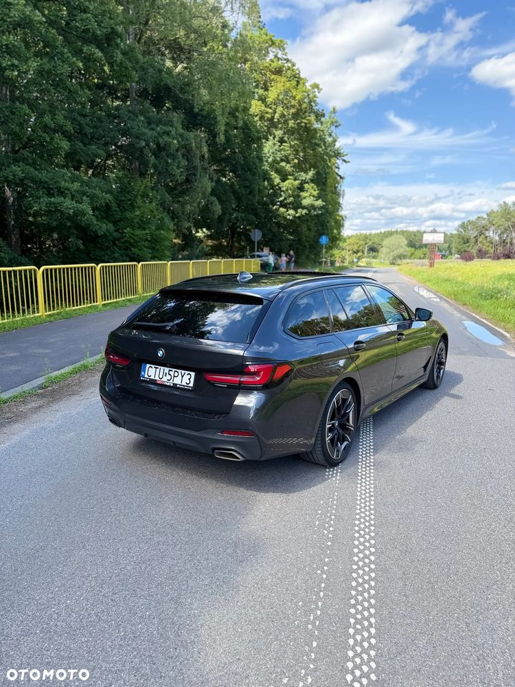 BMW Seria 5 530d mHEV M Sport sport - 4