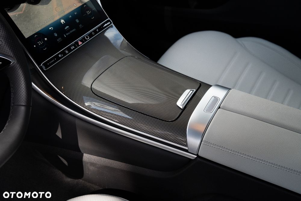 Mercedes-Benz GLC 220 d mHEV 4-Matic AMG Line - 22