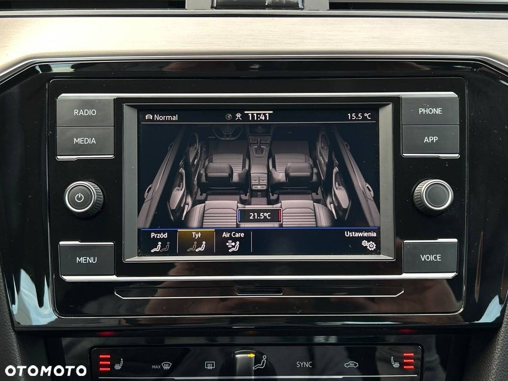 Volkswagen Passat 1.5 TSI EVO Elegance DSG - 36