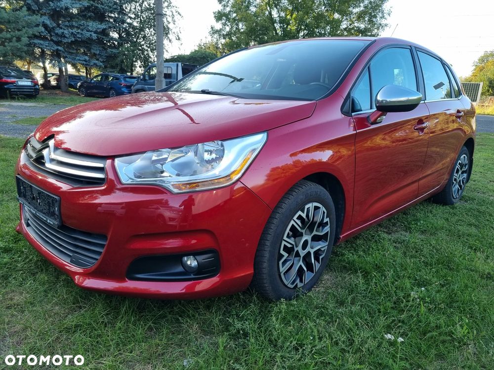 Citroën C4 e-HDi 115 Selection - 1