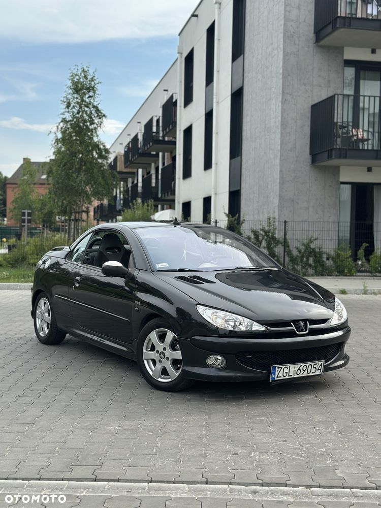 Peugeot 206 CC - 1