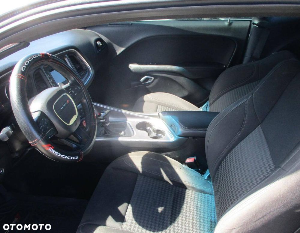 Dodge Challenger Automatik SXT Plus - 7
