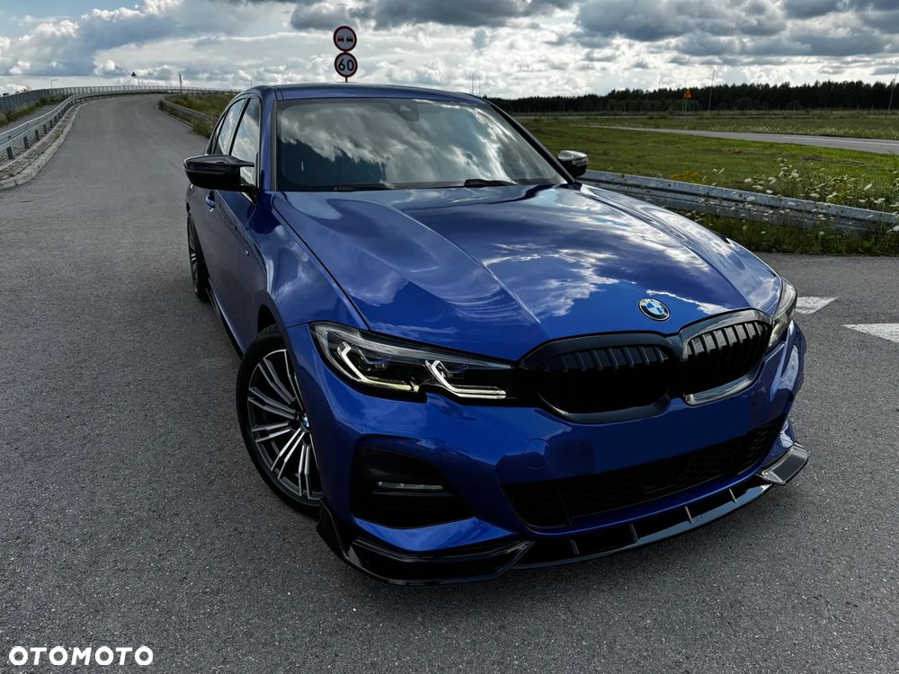 BMW Seria 3 318d M Sport - 3