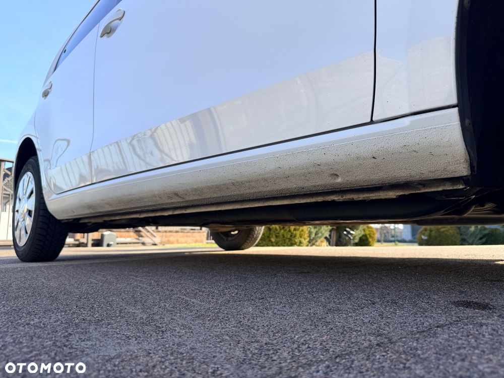 Volkswagen up! 1.0 move - 14