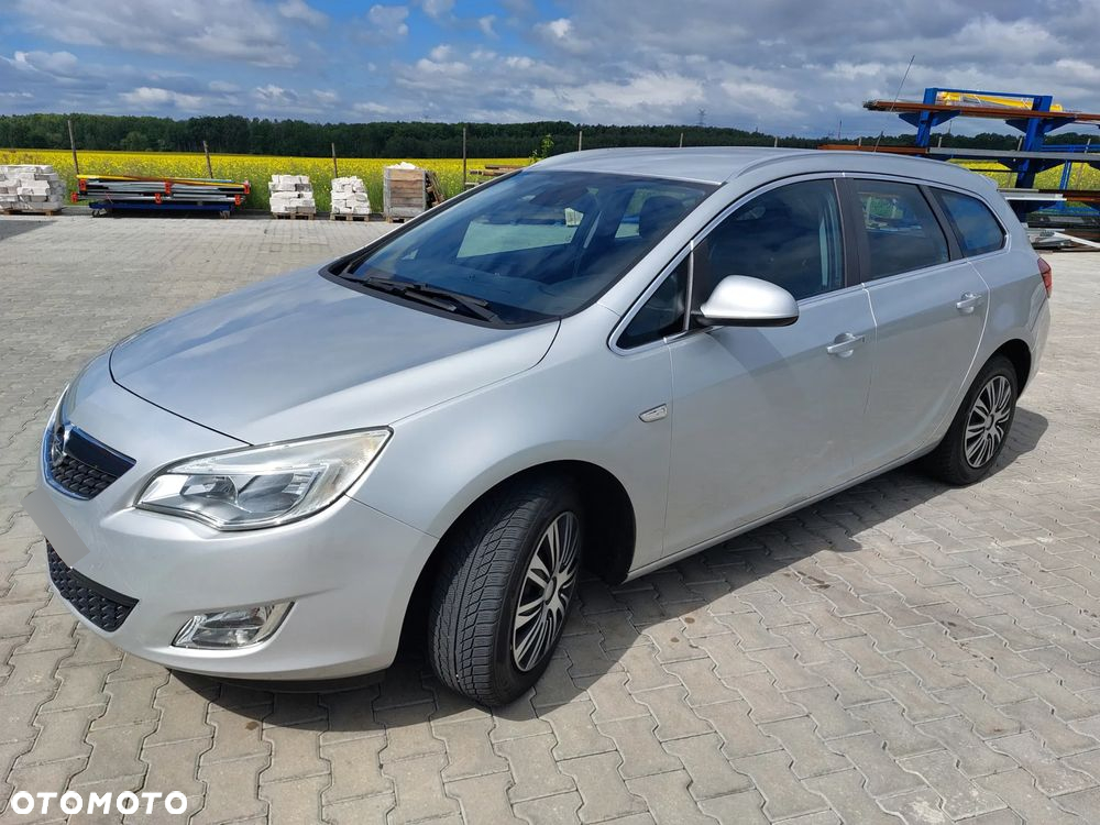 Opel Astra 1.4 Turbo Sports Tourer 150 Jahre - 23