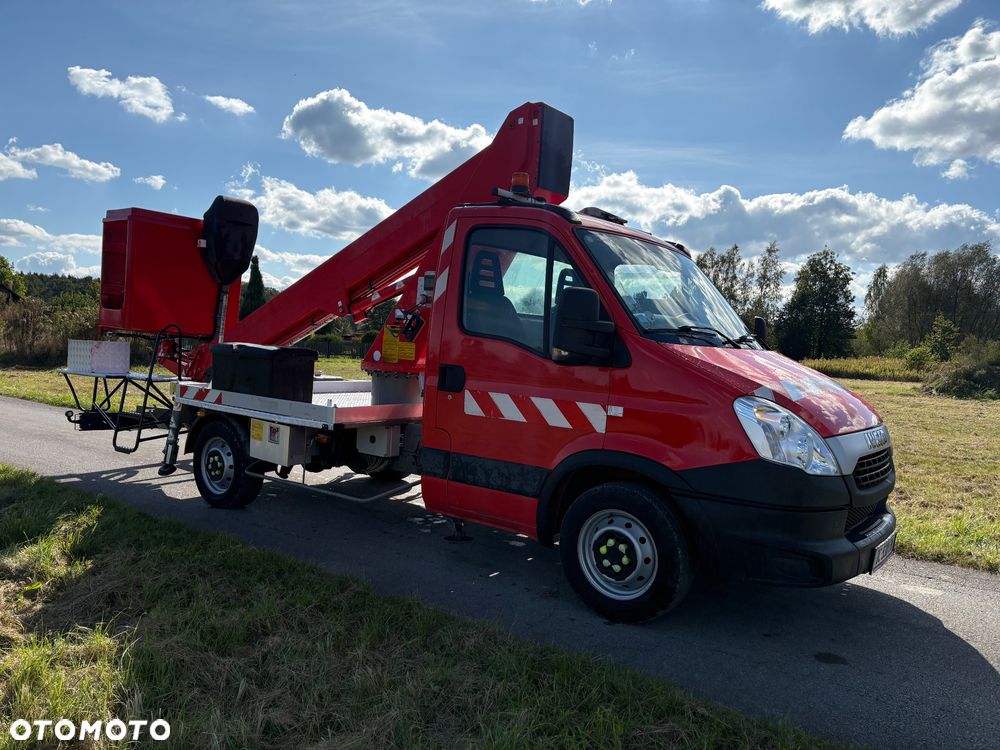 Iveco DAILY 35S11/Podnośnik koszowy/17m/Sprowadzony/Super stan - 8