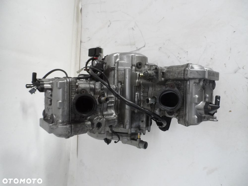 SUZUKI DL 650 2008 silnik - 2