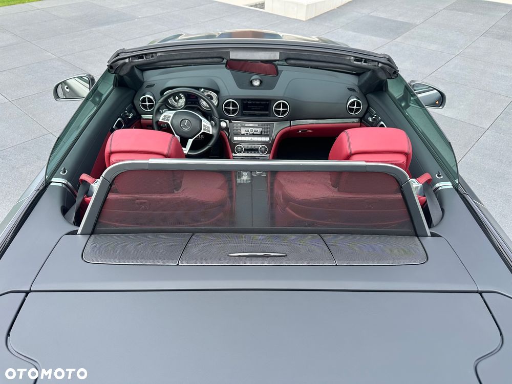 Mercedes-Benz SL 500 7G-TRONIC - 27