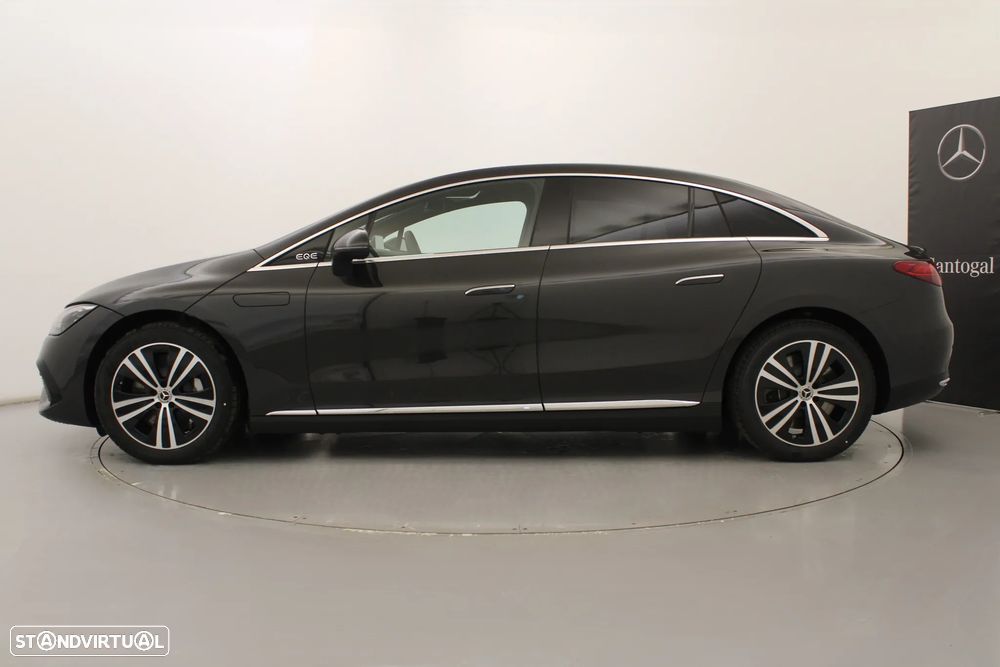 Mercedes-Benz EQE 300 - 14