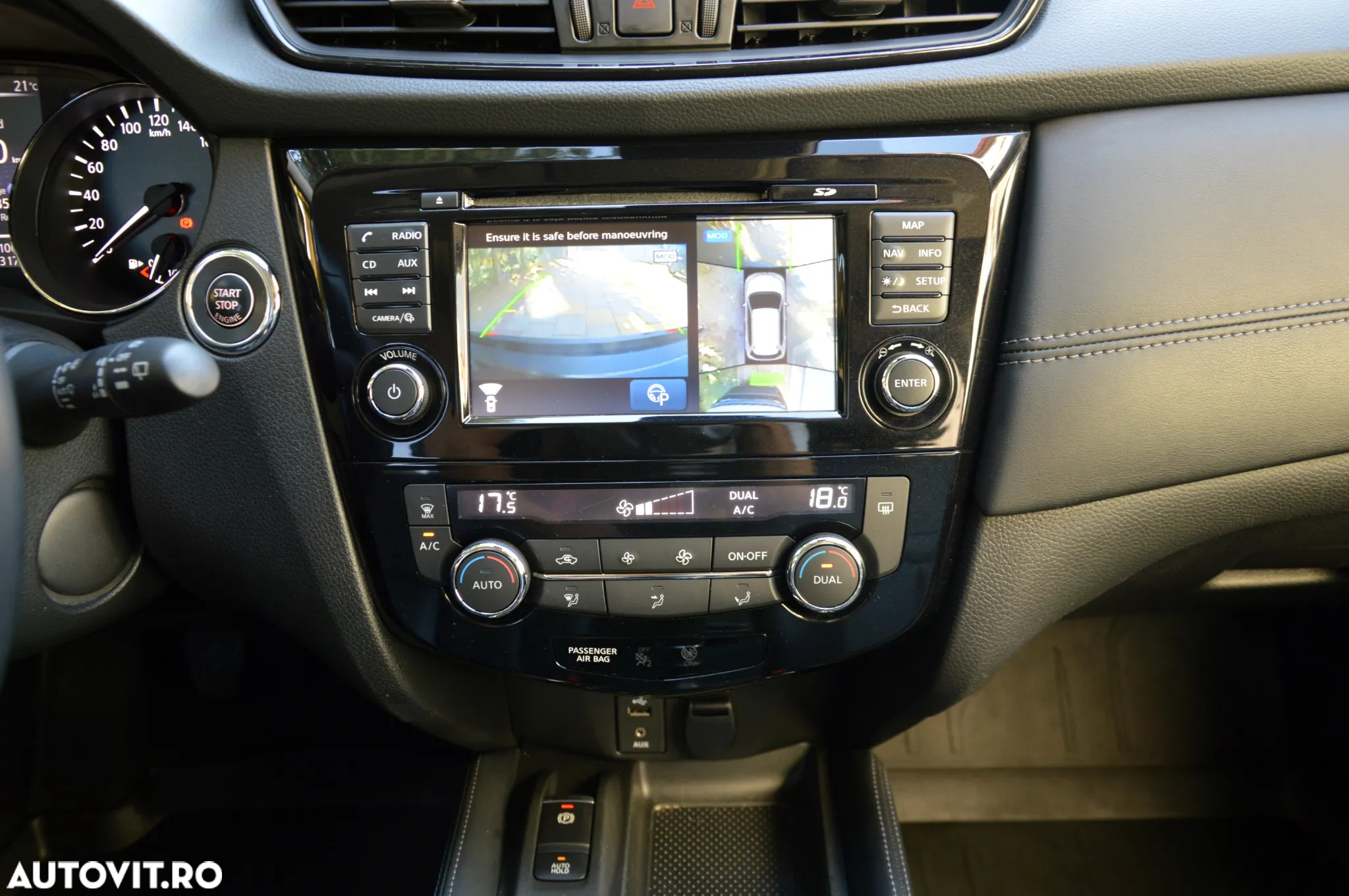 Nissan X-Trail 1.6 DIG-T Tekna - 29
