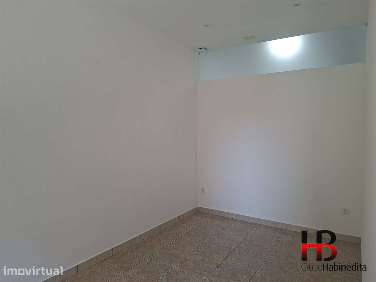 Apartamento T1 Arrendamento em Cedofeita, Santo Ildefonso, Sé, Miragai - Grande imagem: 5/8