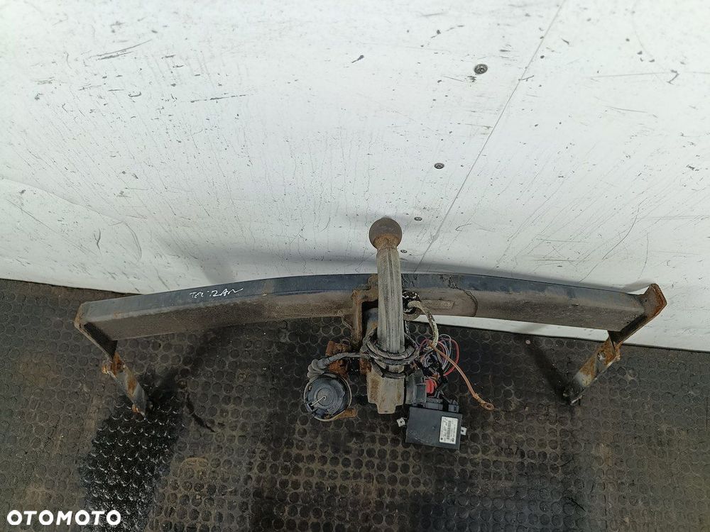 HAK HOLOWNICZY VW TOURAN I MINIVAN - 7