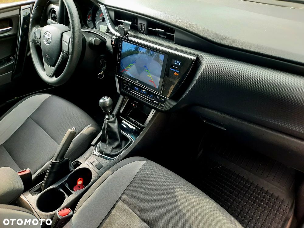 Toyota Auris 1.6 Active - 22